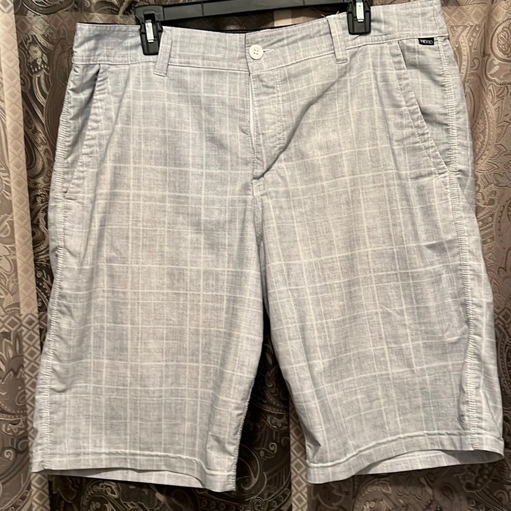 Mens Dress shorts. 36” waist. Lightweight, with pin stripping